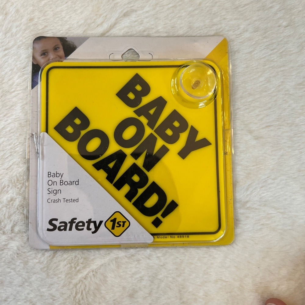 New Safety 1st Baby On Board Sign Car Window Suction Cup Crash‎ Tested Yellow